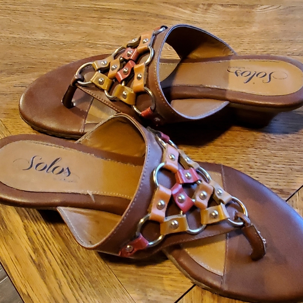 Solas heeled sandle/shoe 9